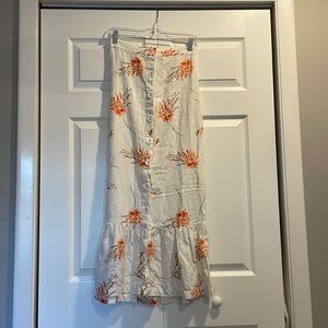 Size M urban outfitters mid calf length floral linen skirt.